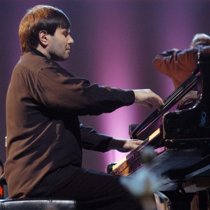 魯賓斯坦大賽金牌:柯桑提亞首度訪台鋼琴獨奏會