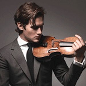 時尚琴人:查理.席姆2013首度訪台小提琴獨奏會 